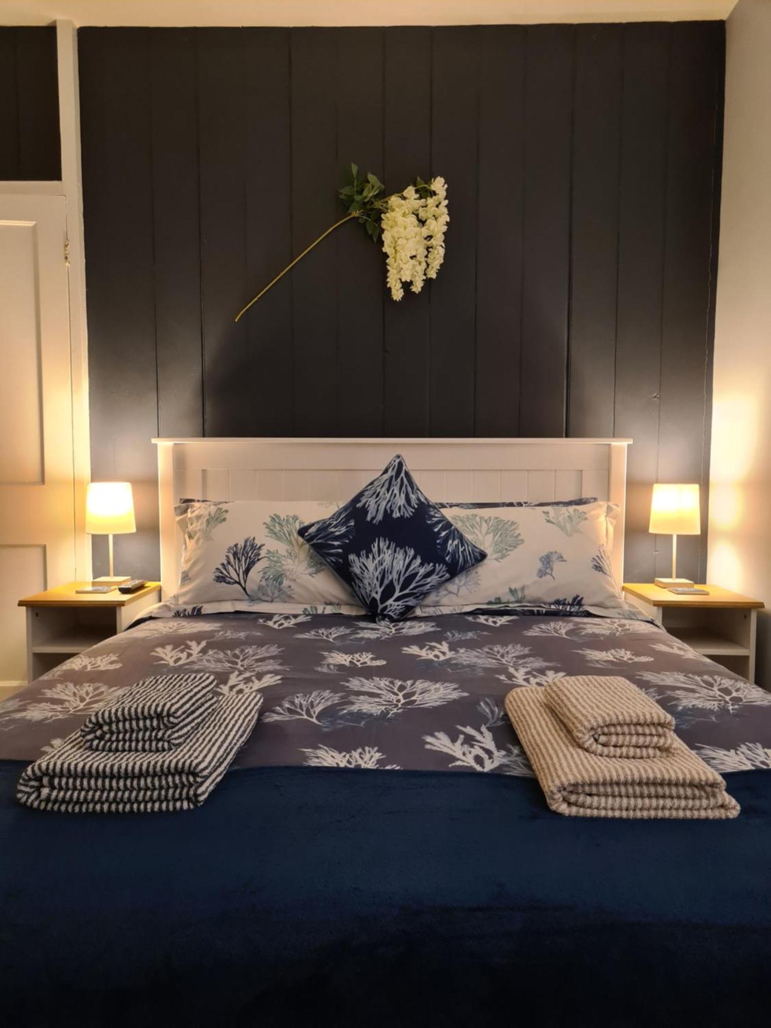 Villa The Hideaway - Luxury Townhouse Wareham Esterno foto